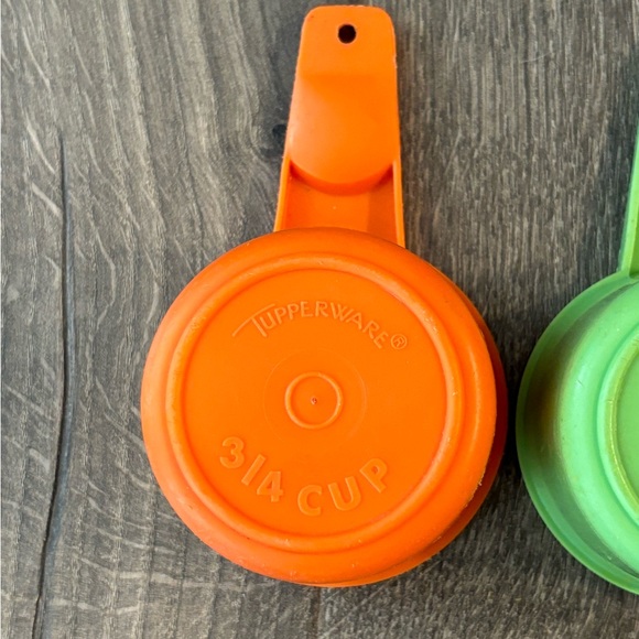 Vintage Tupperware Measuring Cups Orange & Green LOT OF 5 - Picture 4 of 8